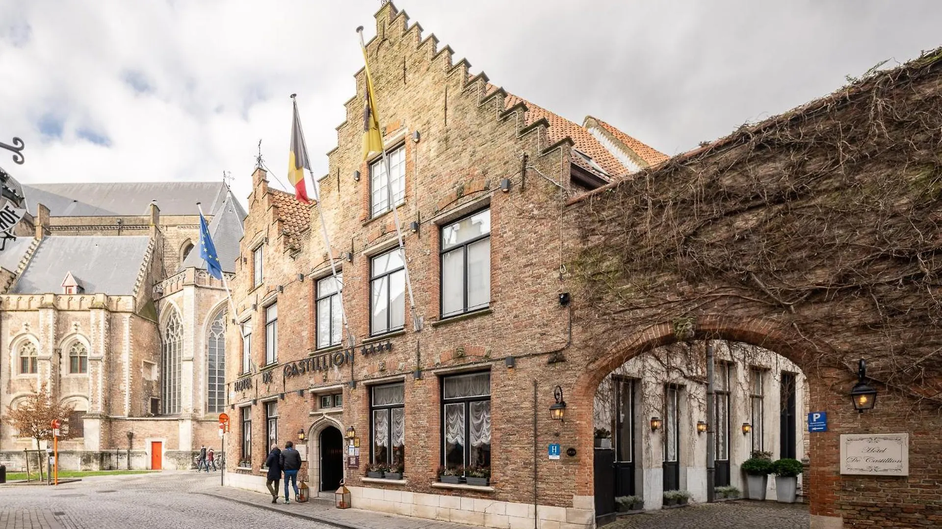 Luxury Boutique Hotel De Castillion Bruges 4*,