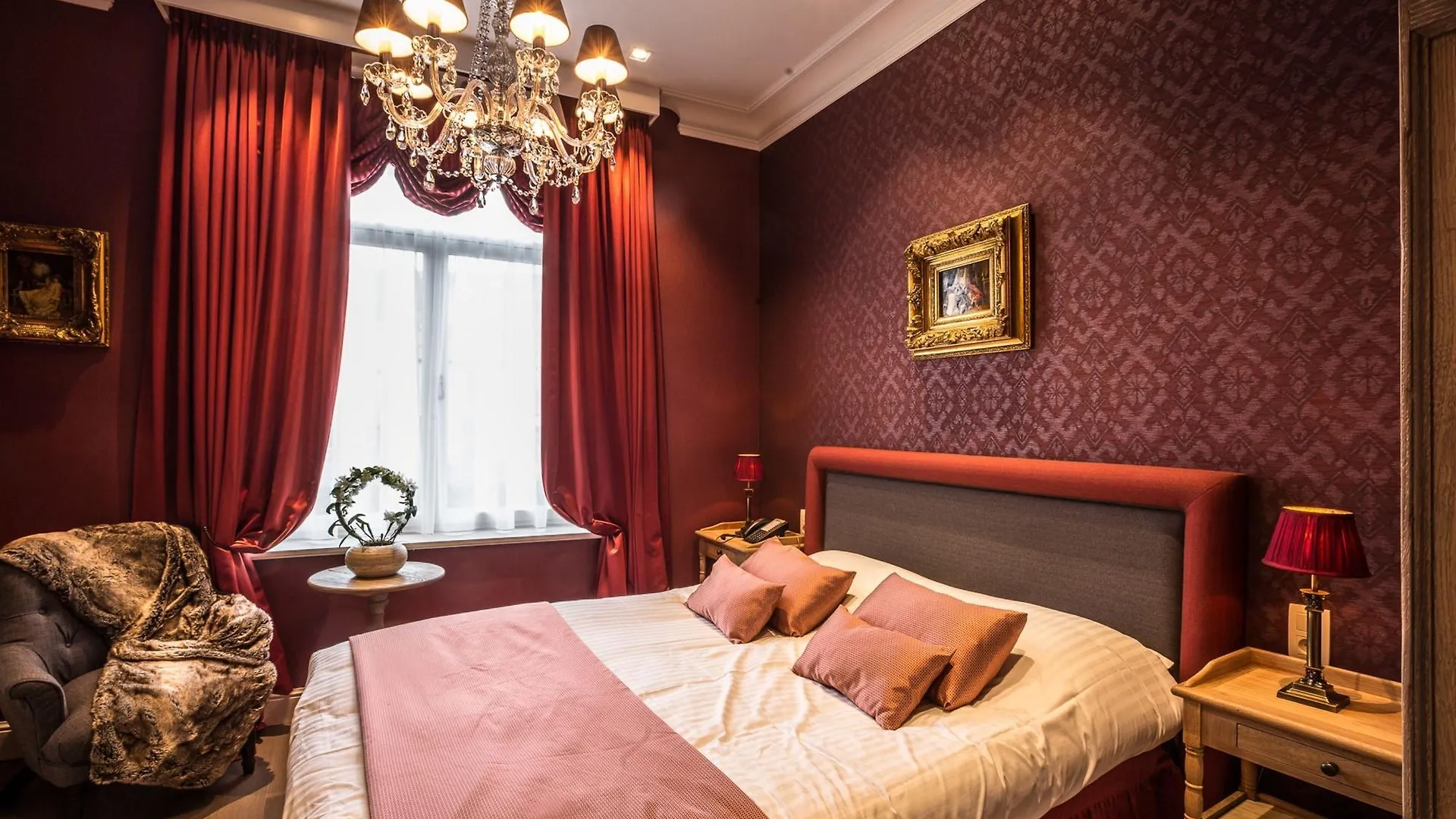 Boutique Hotel De Castillion - Small Elegant Family Hotel Bruges