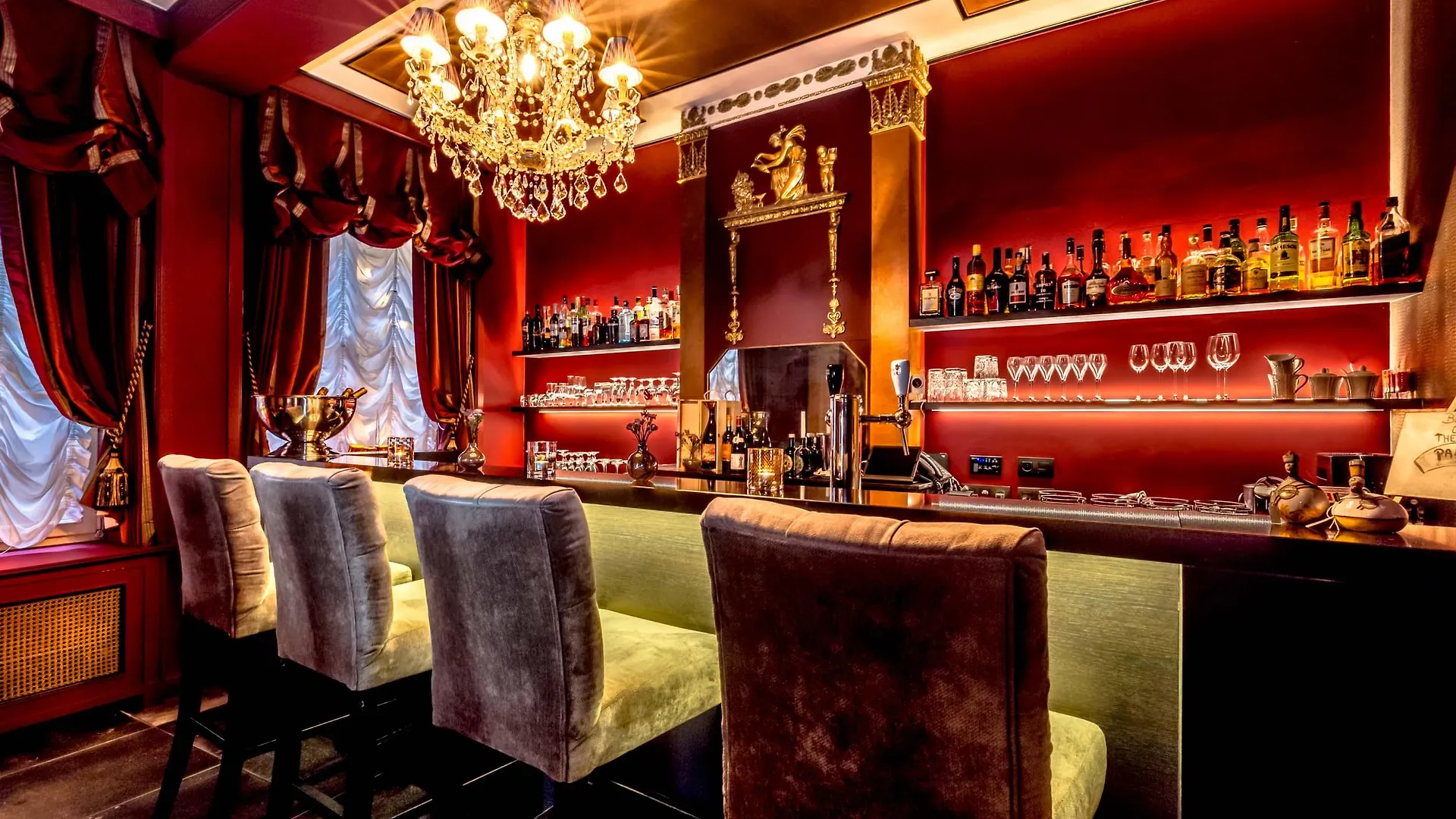 ****  Luxury Boutique Hotel De Castillion Brugge Belçika
