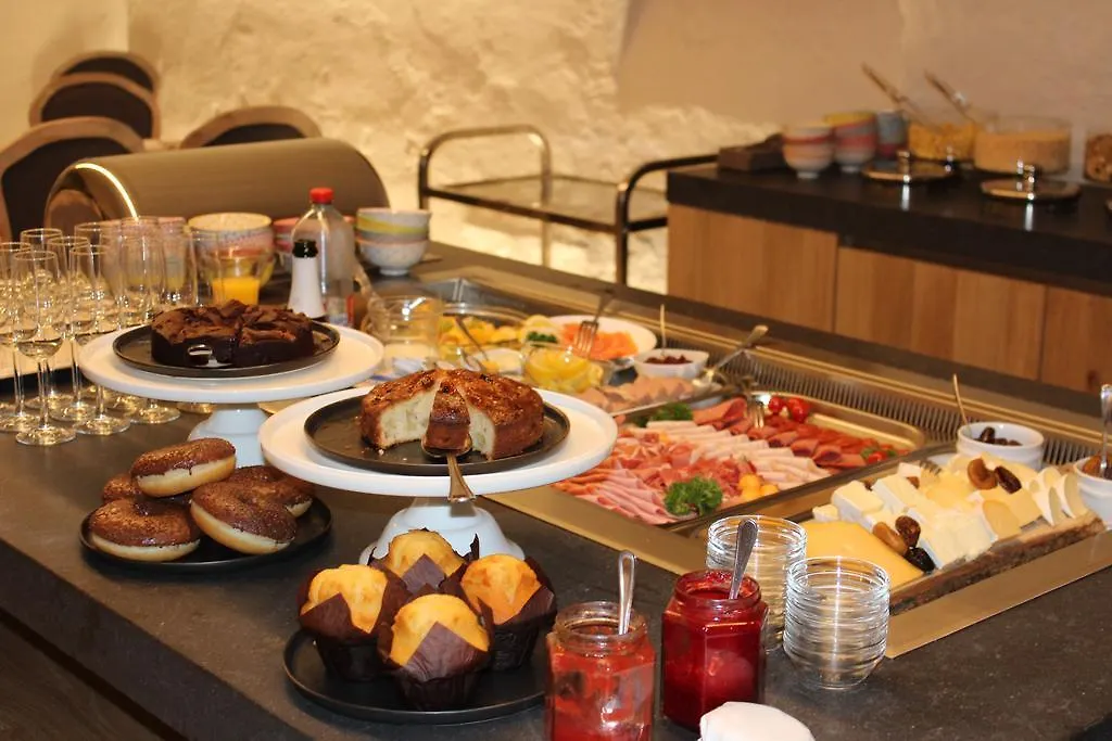 Luxury Boutique Hotel De Castillion Brugge 4*,