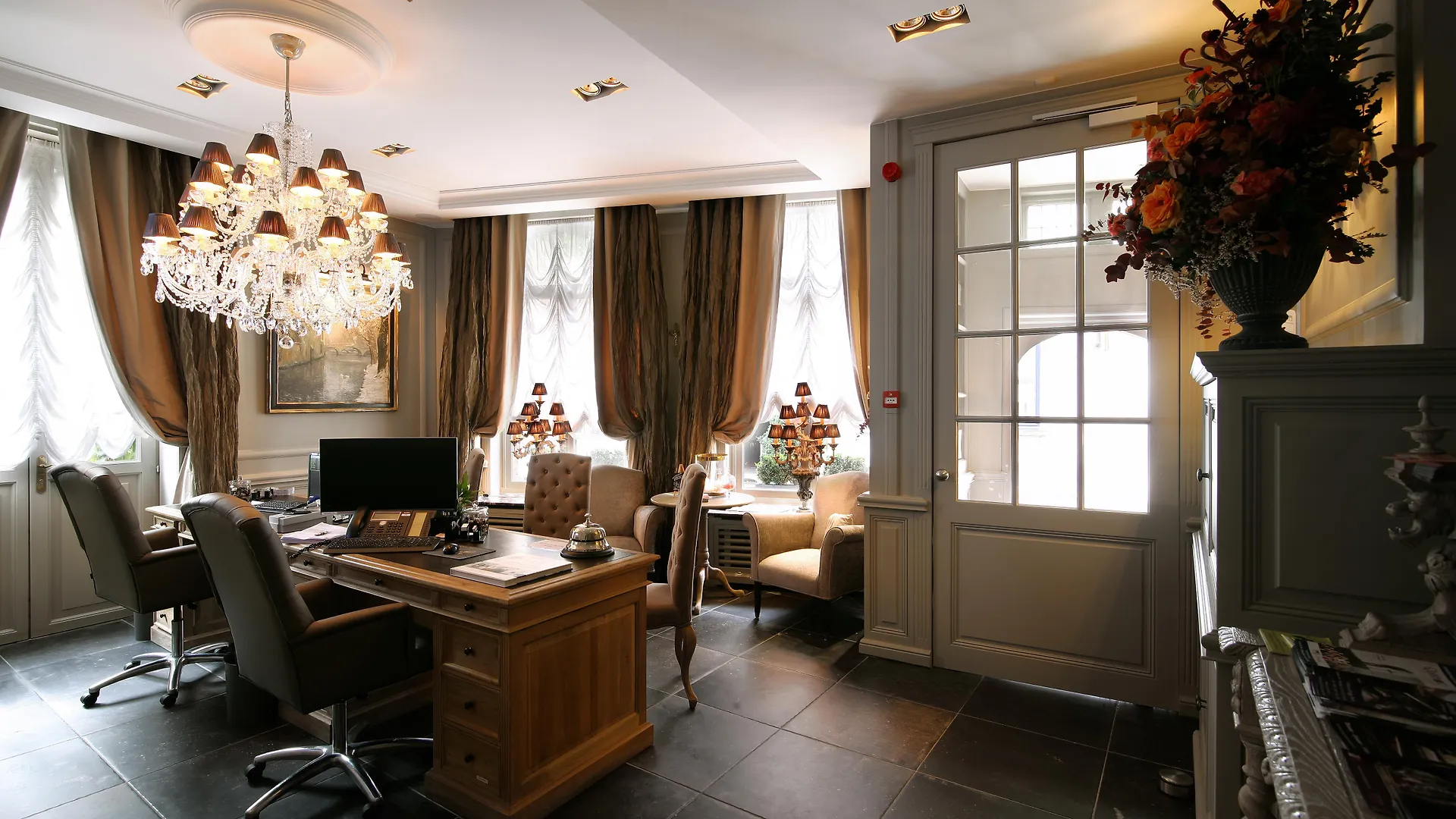 Luxury Boutique Hotel De Castillion Bruges
