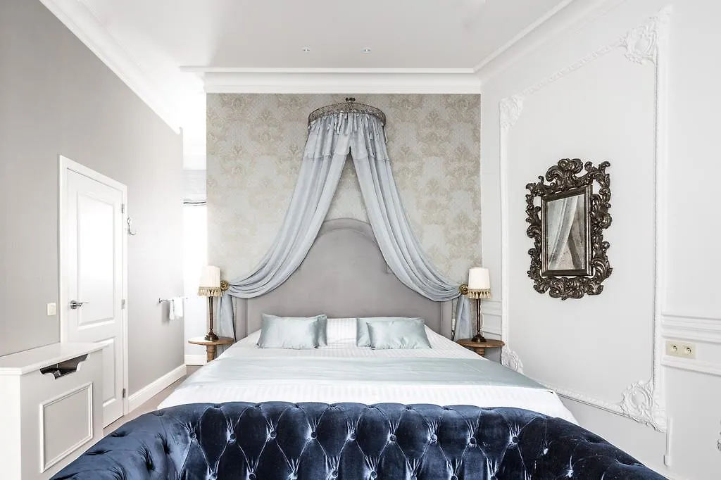 Luxury Boutique Hotel De Castillion Μπριζ